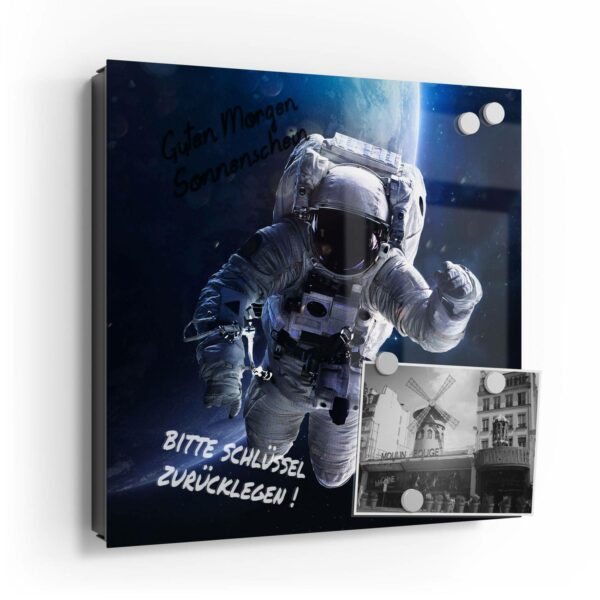 Schlüsselkasten - Schwebender Kosmonaut – Bild 2