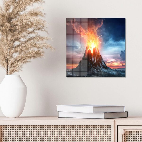 Wandbild - Feuerspuckender Vulkan – Bild 4